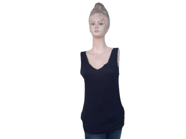 sleeveless-top-black
