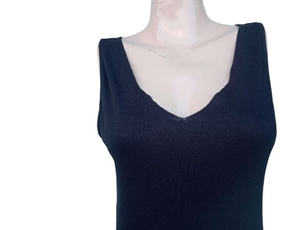 sleeveless-top-front