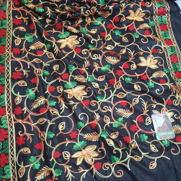 Kashmiri-shawl-floral-design-in-Black-and-mulitcolor.