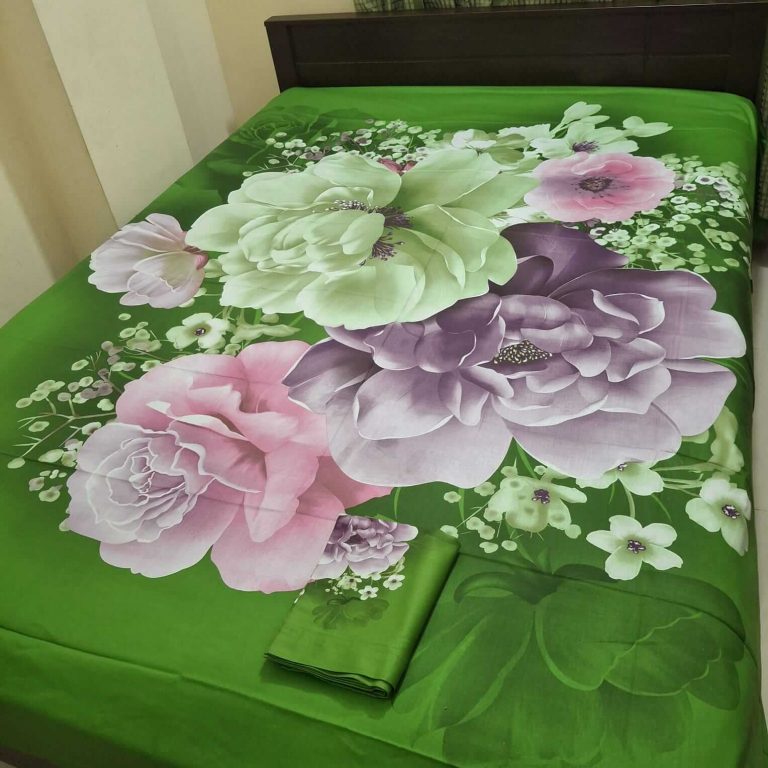 Large-flowers-print-green-color-cotton-bedsheet